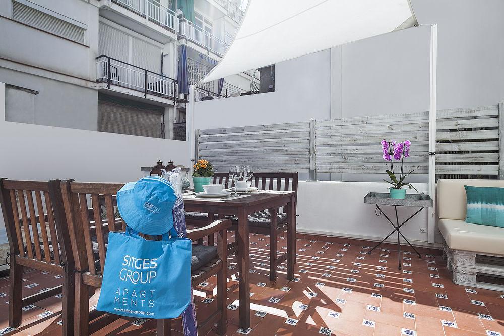 Group Blue And White Hotel Sitges