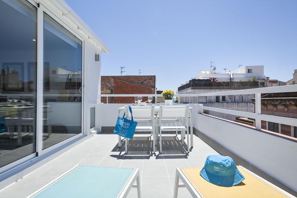 Group Blue And White Hotel Sitges