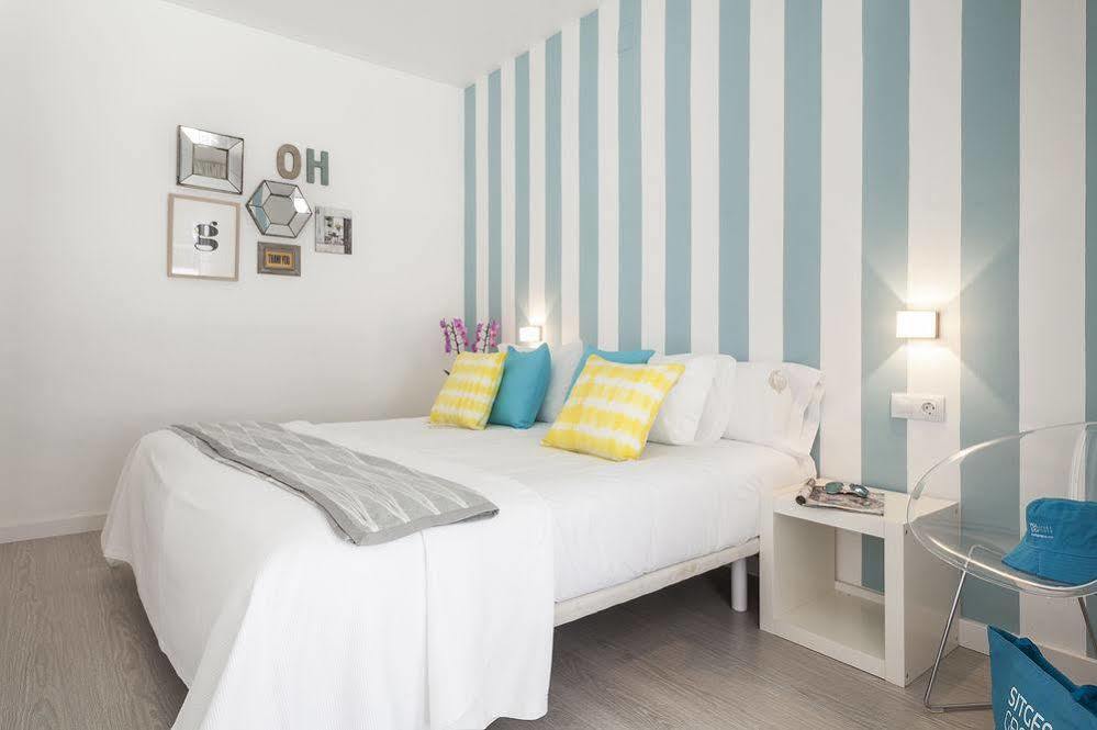 Hotel Group Blue And White Sitges